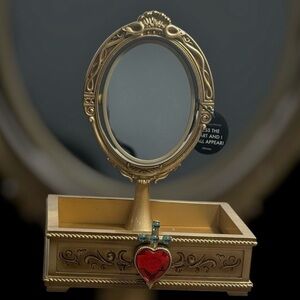 Bath & Body Works Disney Villains Evil Queen LightUp Magic Mirror Body Care Tray